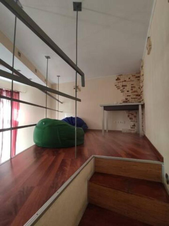 Comfortable Apartment On Mikhaylovskiy Lane Kijev Kültér fotó