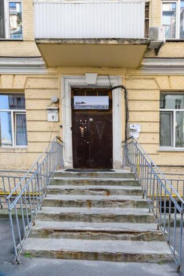 Comfortable Apartment On Mikhaylovskiy Lane Kijev Kültér fotó